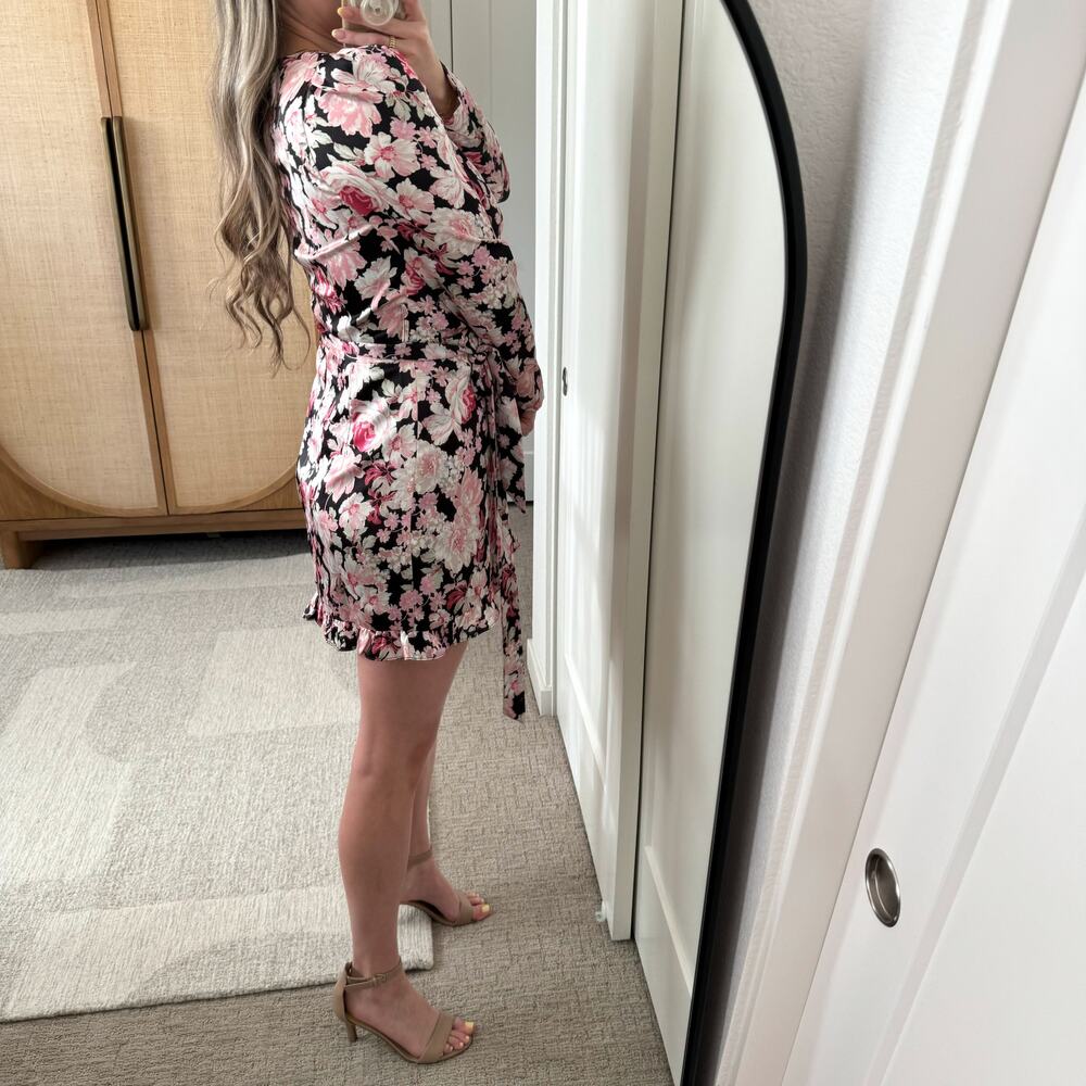 Bardot‎ Pink Floral Wrap Mini Dress - Picture 2 of 10